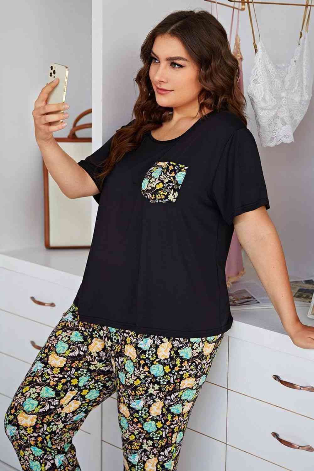 Contrast Round Neck Tee and Floral Pants Lounge Set