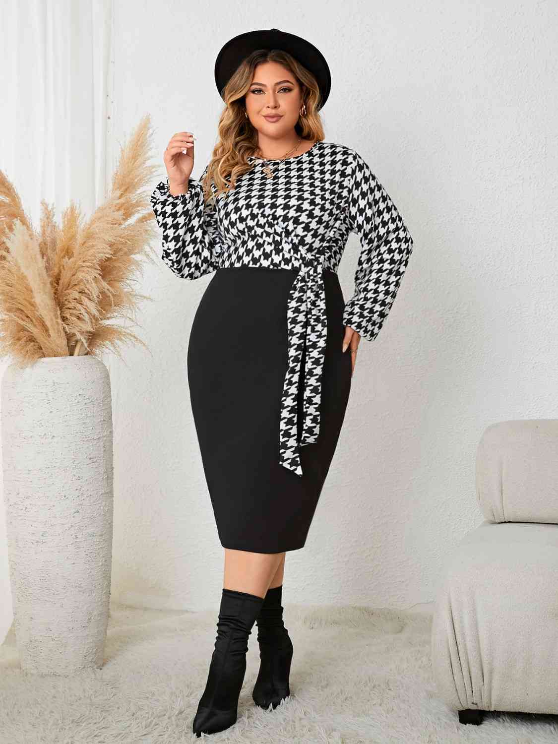 Houndstooth Tied Long Sleeve Dress