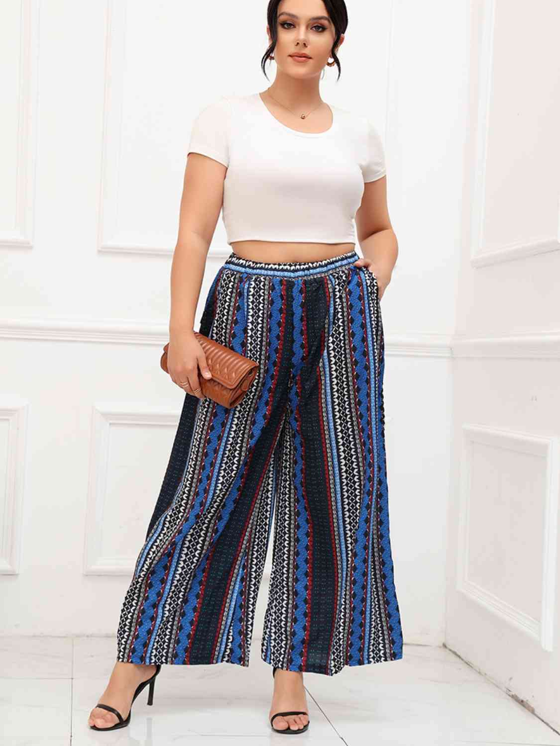 Printed Wide Leg Pants with Pockets