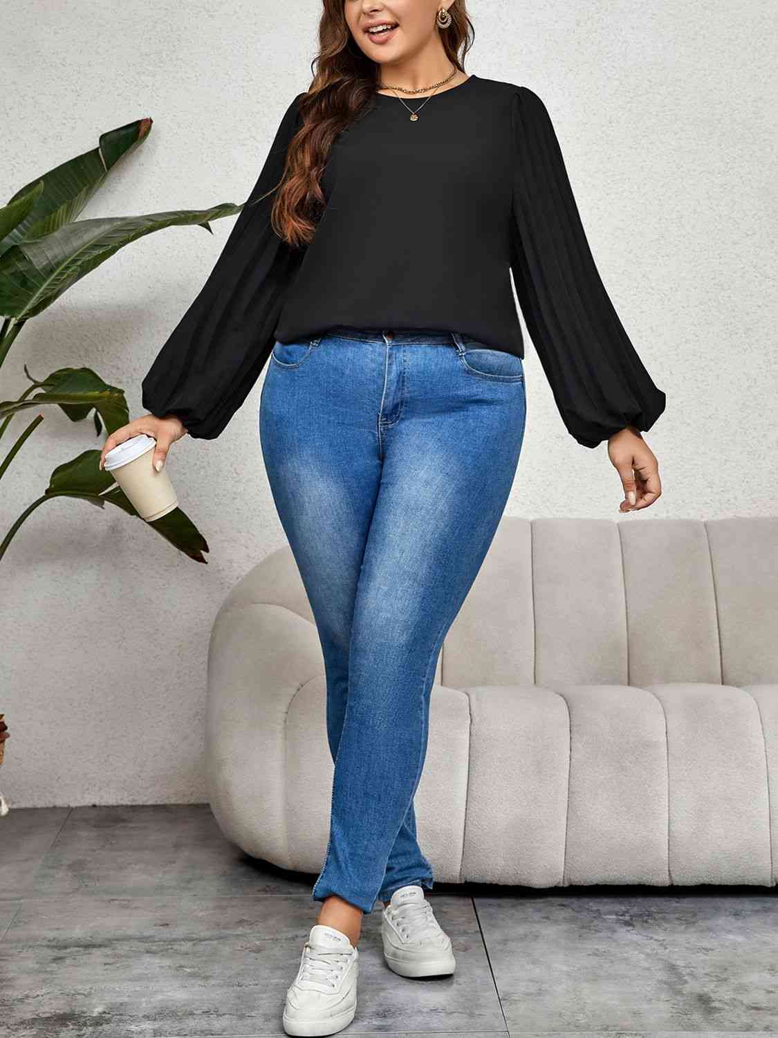 Round Neck Puff Sleeve Blouse