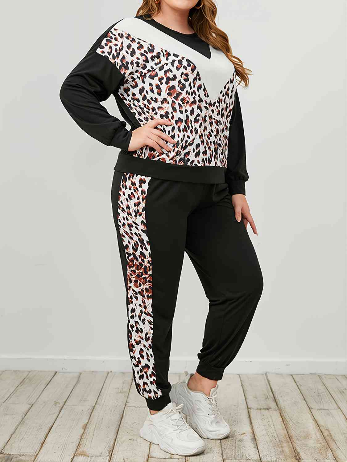 Leopard Sweatshirt and Sweatpants Set