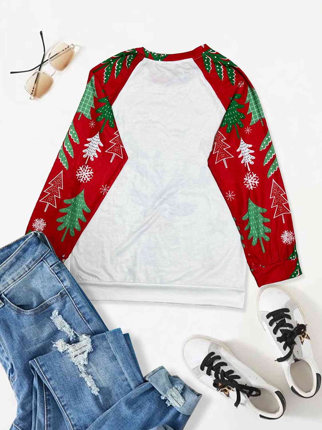 Christmas Theme Raglan Sleeve T-Shirt