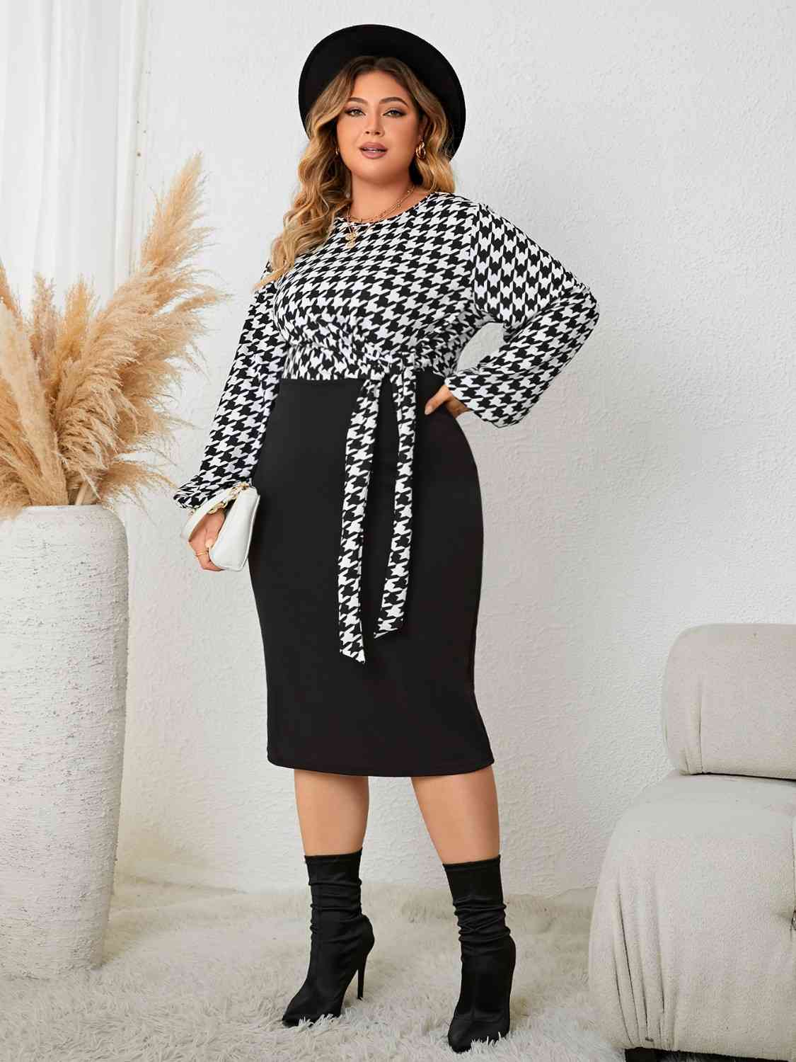 Houndstooth Tied Long Sleeve Dress