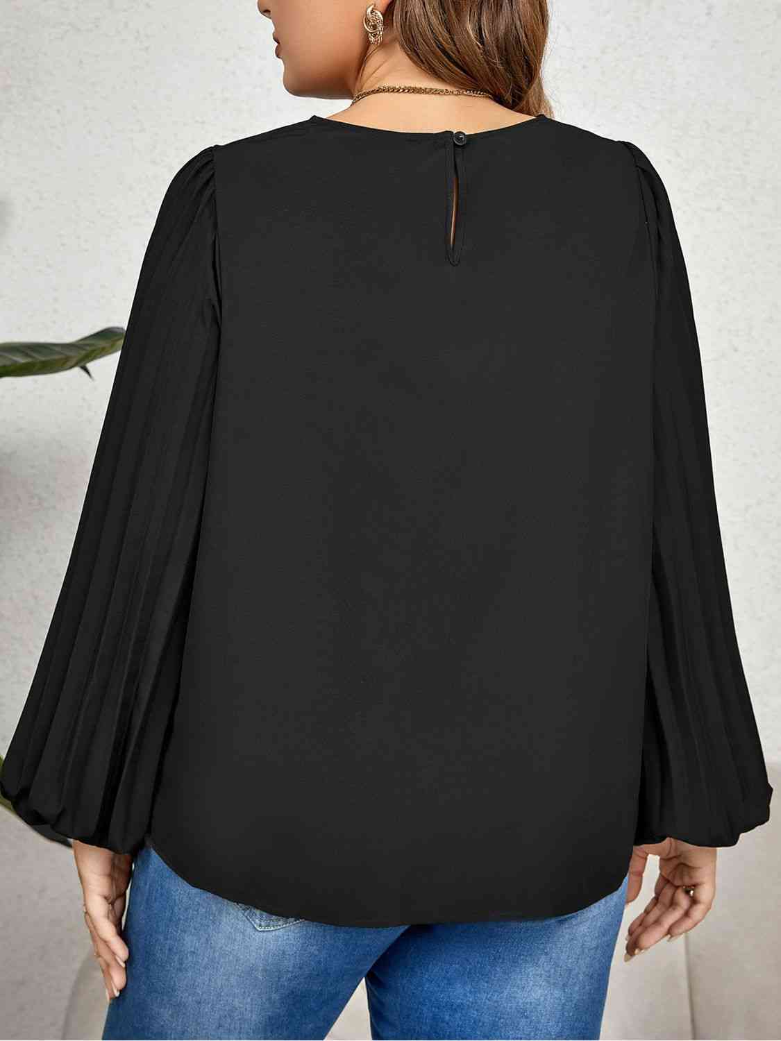 Round Neck Puff Sleeve Blouse