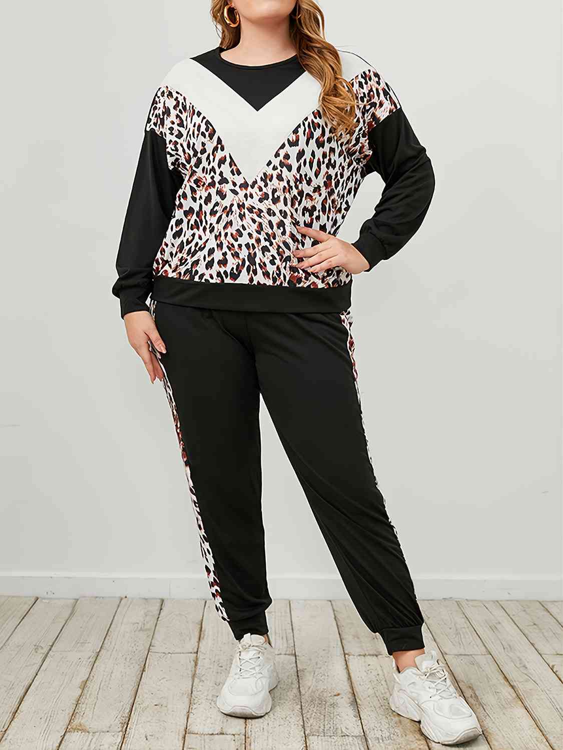 Leopard Sweatshirt and Sweatpants Set